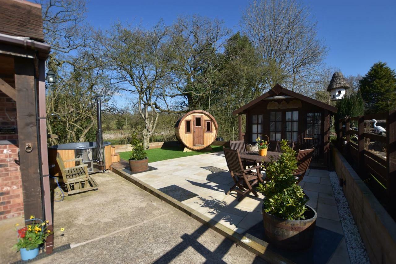 Oak Tree Stables Cottage Μπέρμιγχαμ Εξωτερικό φωτογραφία