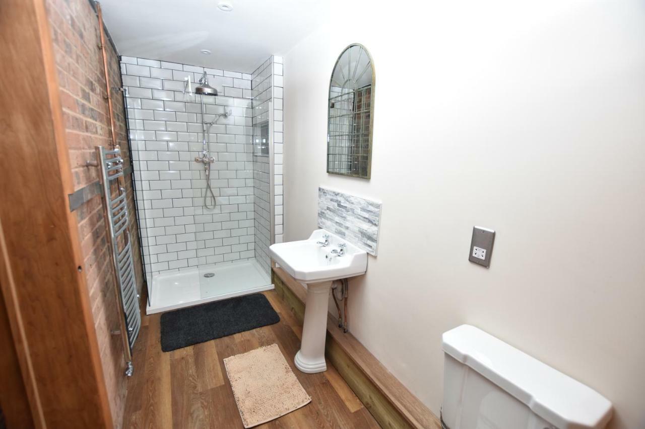 Oak Tree Stables Cottage Μπέρμιγχαμ Εξωτερικό φωτογραφία